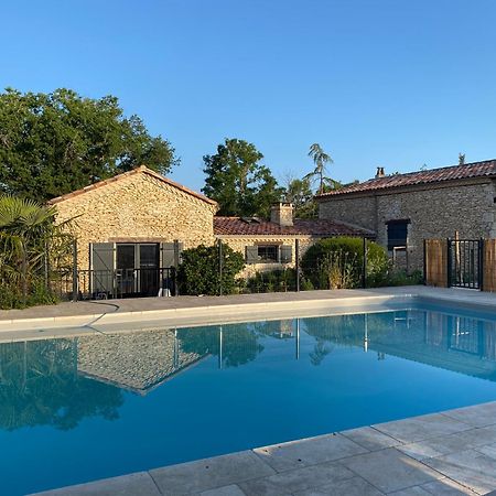 Coulonges Hotel Savignac-sur-Leyze Екстериор снимка