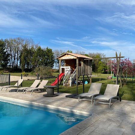 Coulonges Hotel Savignac-sur-Leyze Екстериор снимка