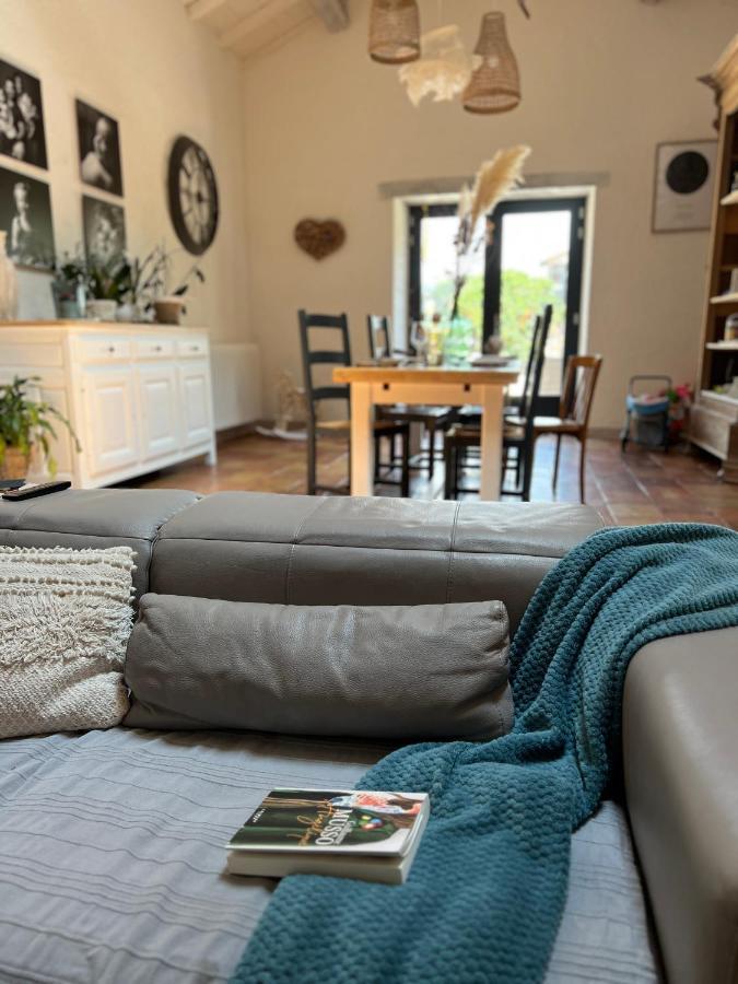 Coulonges Hotel Savignac-sur-Leyze Екстериор снимка